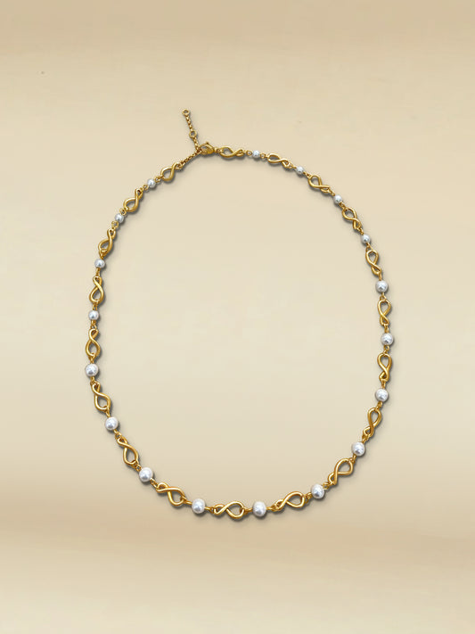 Regia Necklace